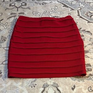 Elegant Red Women's tiered pattern dressy casual night out formal skirt small